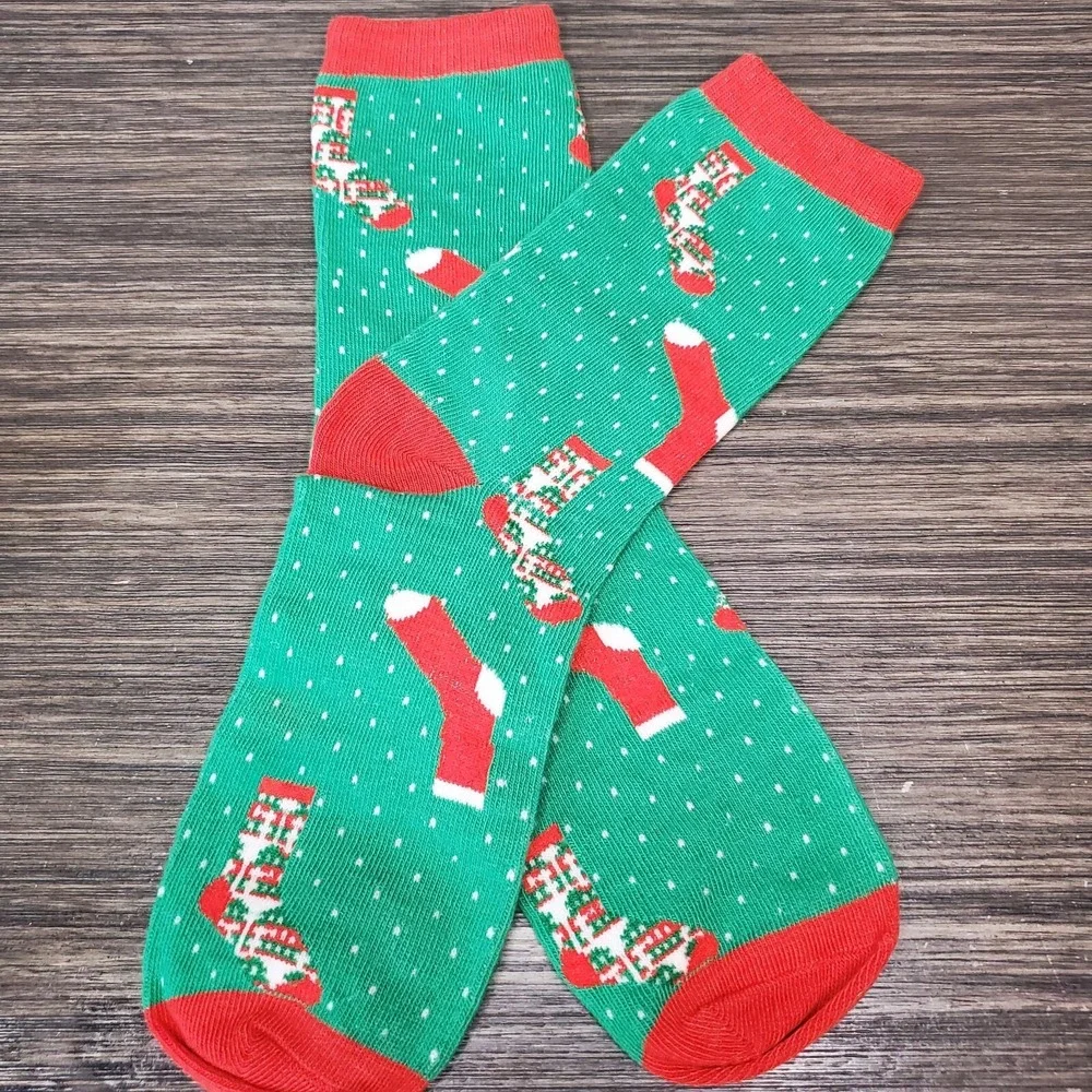 Assorted 5 Pair Women's Christmas Themed Crew Socks Lightweight - Shoe Size 4-9